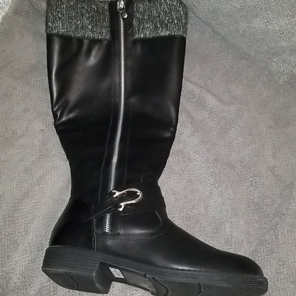 torrid rain boots